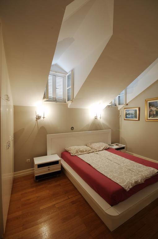 London Apartment Budva Buitenkant foto